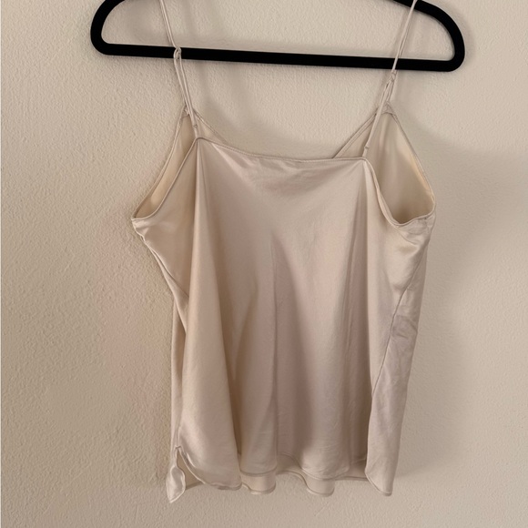 Banana Republic Bliss Silk Camisole - Picture 5 of 9